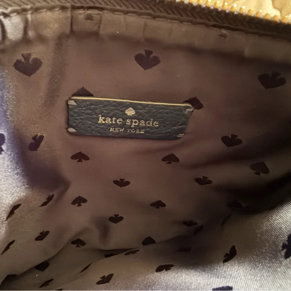 🤩Kate Spade Jackson Boardwalk Stripe Triple Gusset Crossbody ✨ - Picture 2 of 8